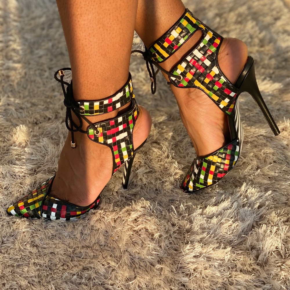 New, Alejandra G Bradshaw